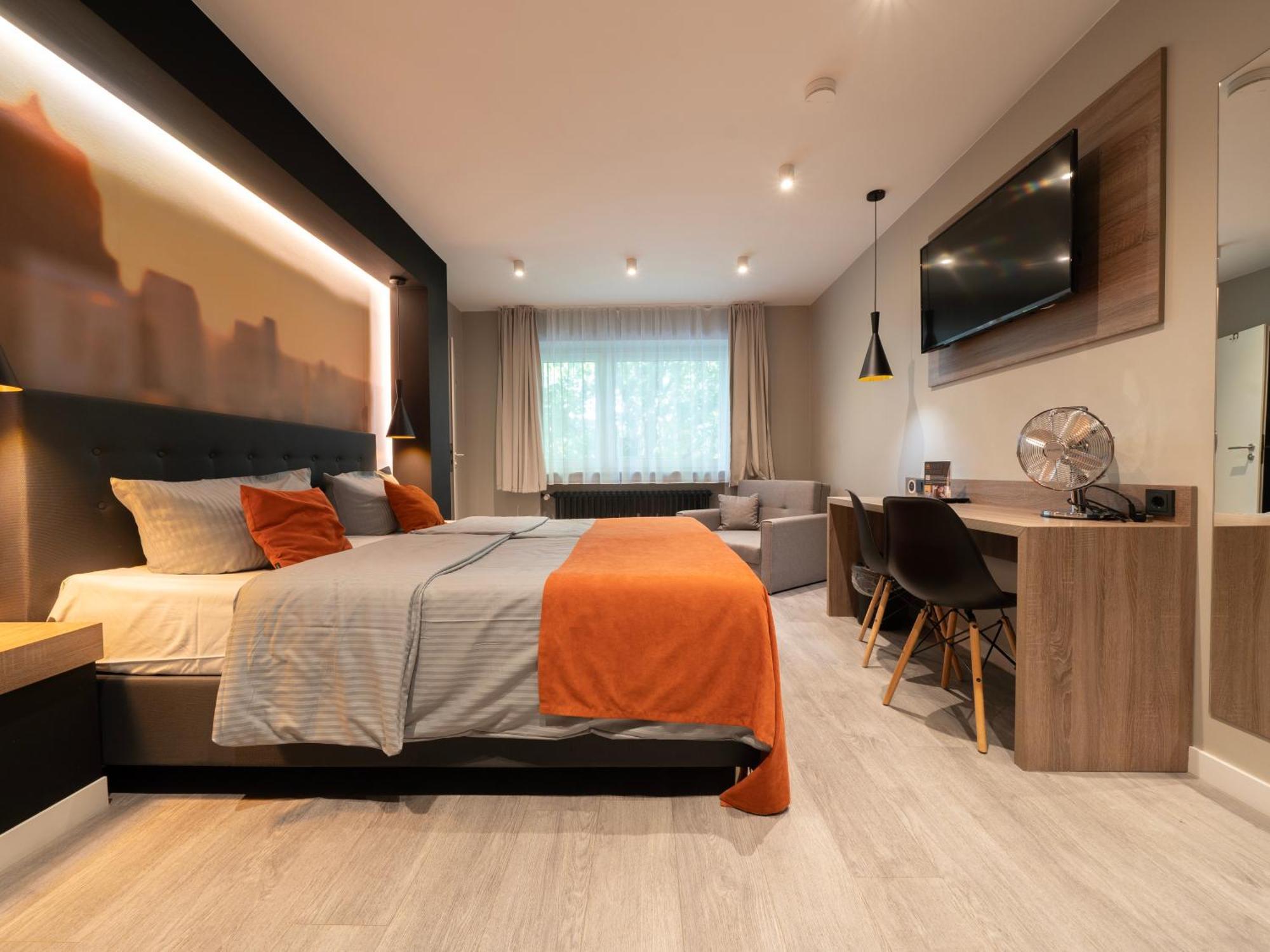 Juststay Ratingen Hotel & Apartments Dış mekan fotoğraf