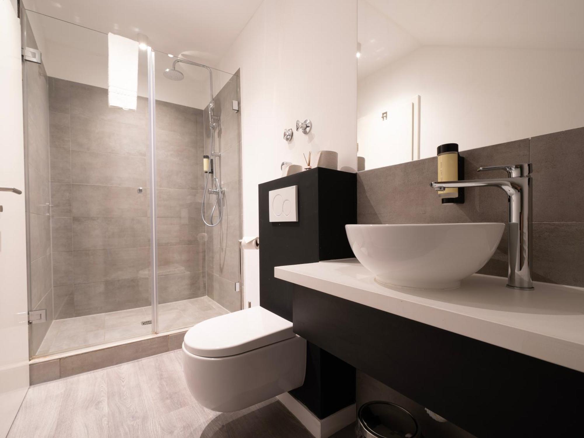 Juststay Ratingen Hotel & Apartments Dış mekan fotoğraf